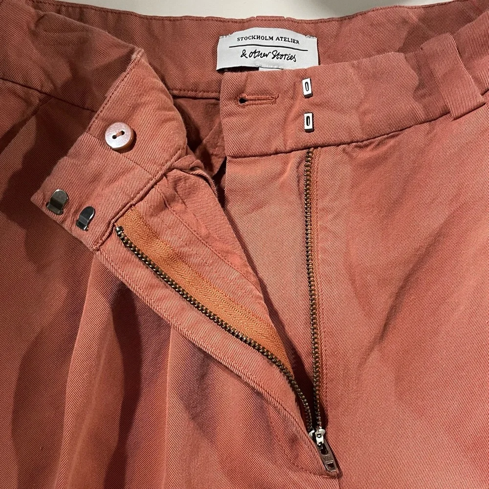 & Other Stories Relaxed Straight Leg Pleated Tailored Trousers Rust Red Size 4 - Picture 12 of 16